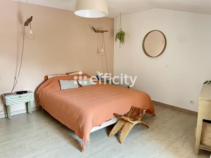 Maison de bourg - 136 m² - 6 pièces