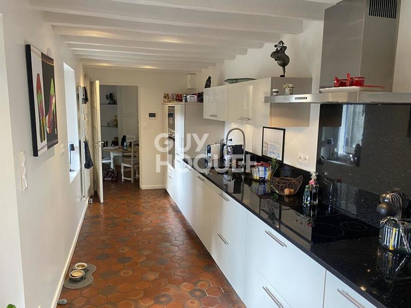 Maison ancienne - 174 m² - 6 pièces