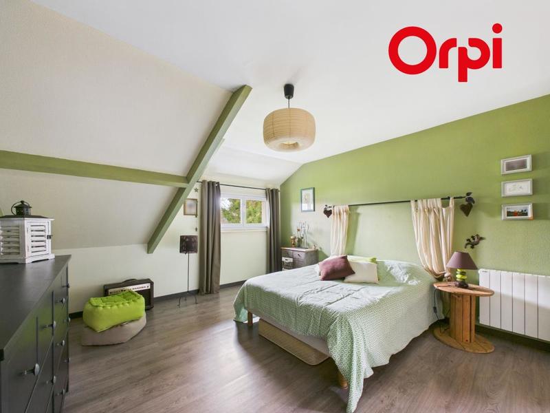 Maison - 140 m² - 4 pièces