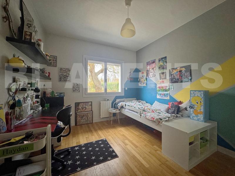 Maison - 147 m² - 6 pièces