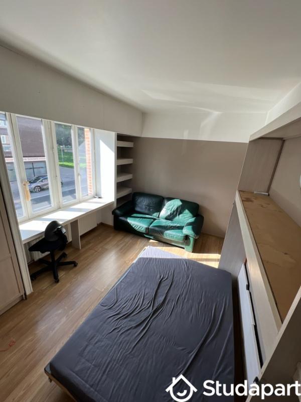 Chambre - 14 m² - 1 pièce