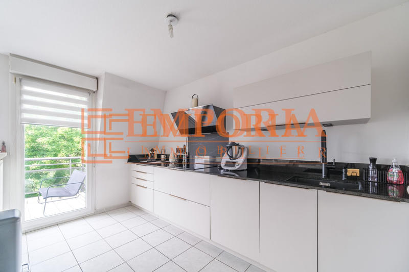 Appartement - 88 m² - 5 pièces