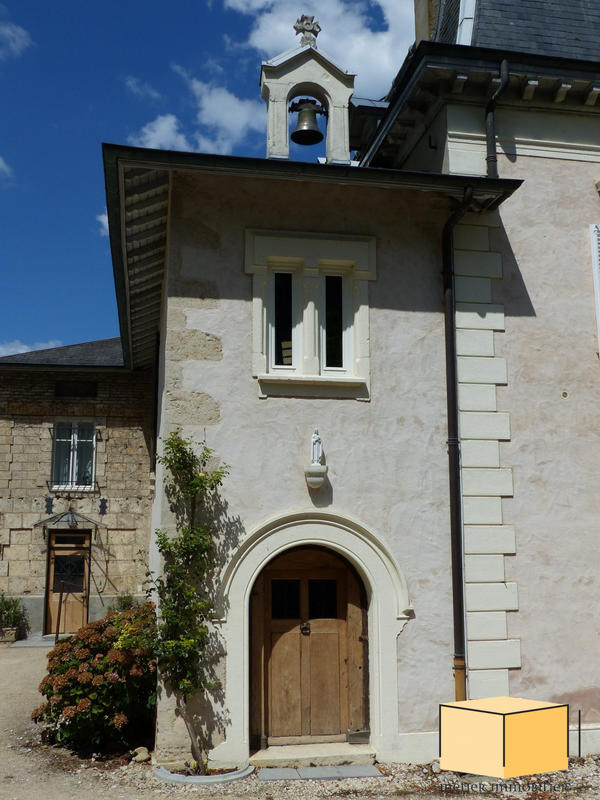Château - 466 m² - 13 pièces