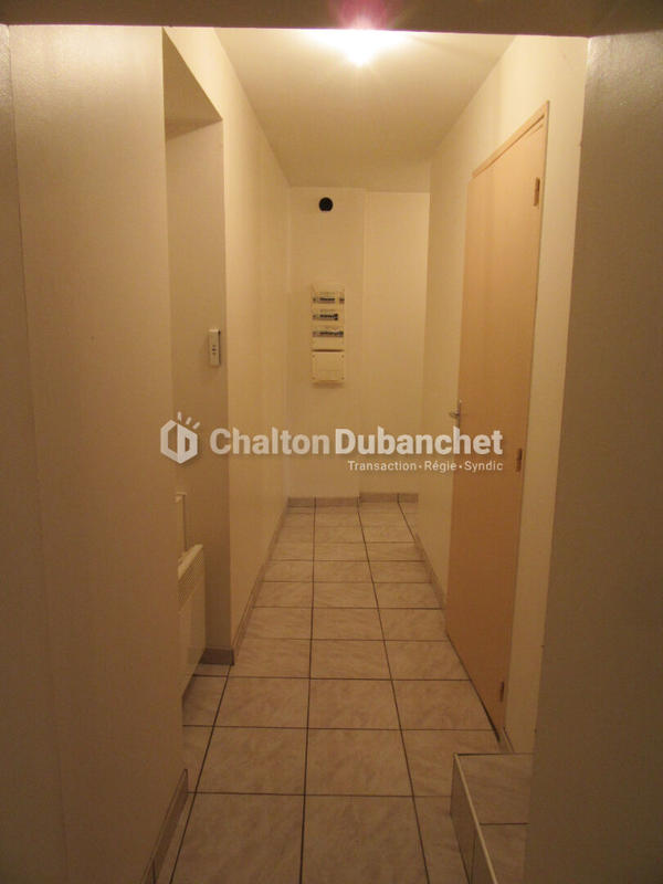 Immeuble - 210 m² - 8 pièces