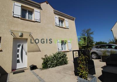 Maison - 88 m² - 5 pièces