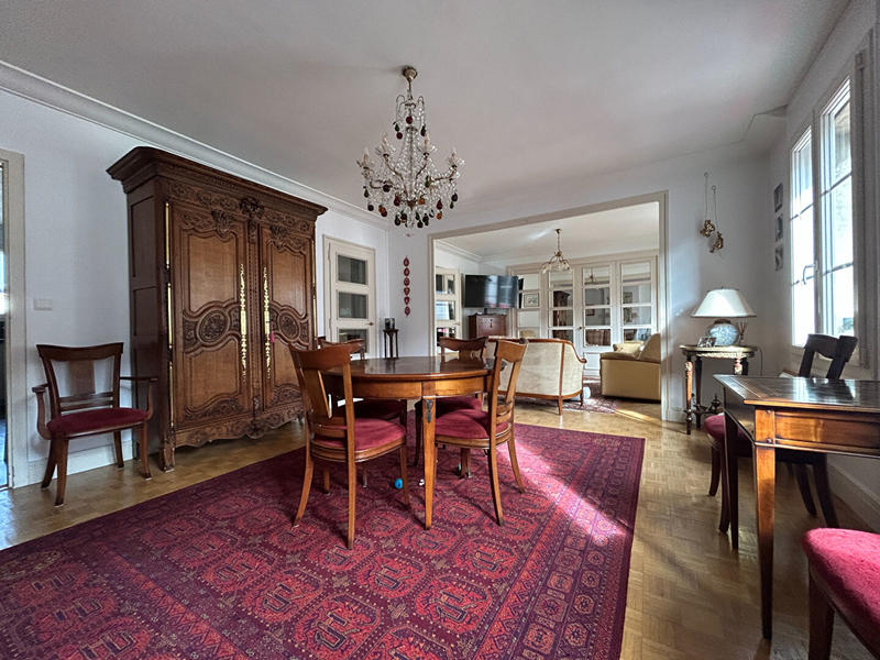 Appartement - 133 m² - 5 pièces