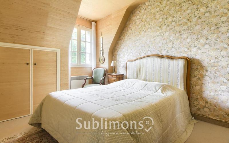 Maison - 168 m² - 7 pièces