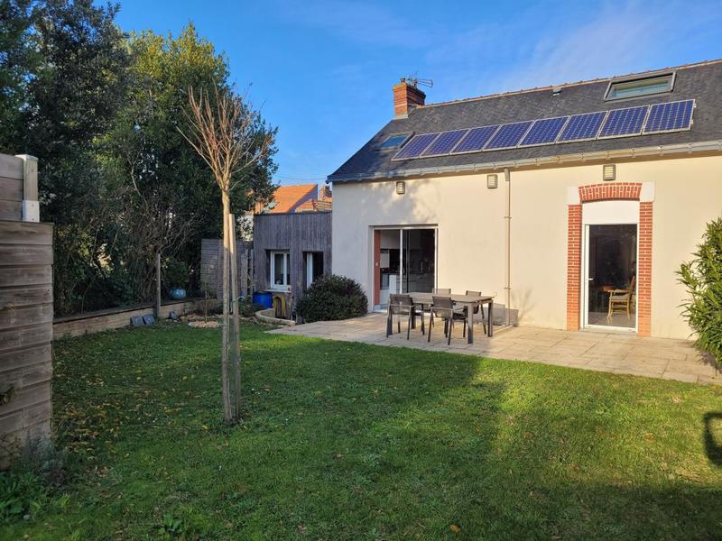 Maison - 91 m² - 5 pièces