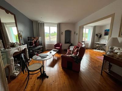 Maison - 193 m² - 10 pièces