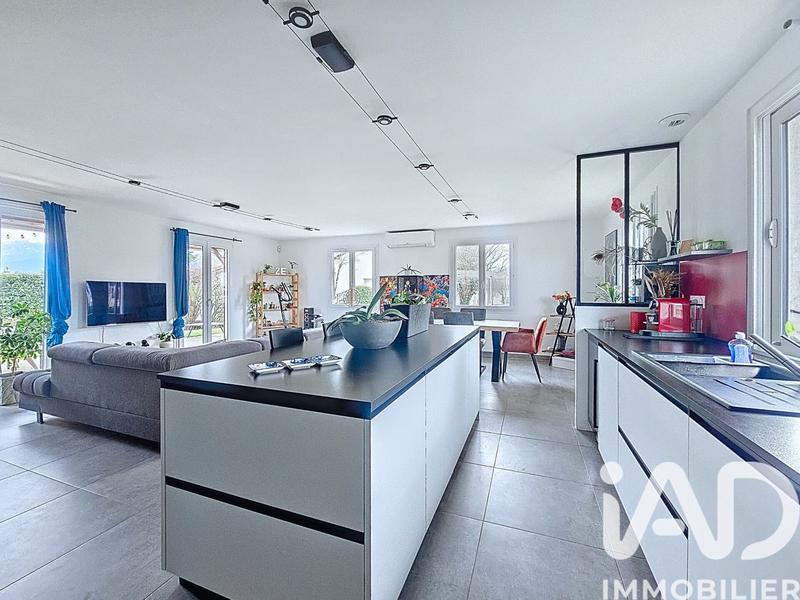 Maison - 100 m² - 5 pièces