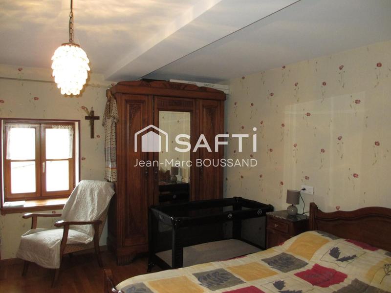 Maison - 96 m² - 4 pièces