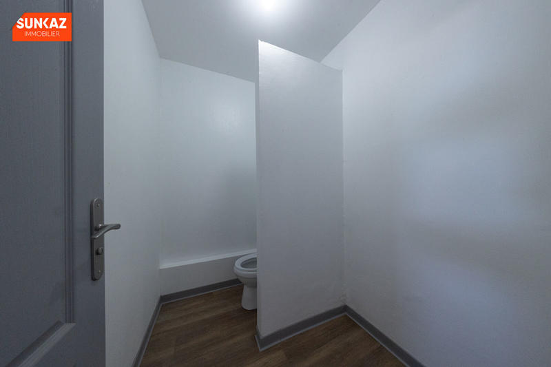 Appartement - 90 m² - 3 pièces