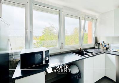 Appartement - 65 m² - 4 pièces