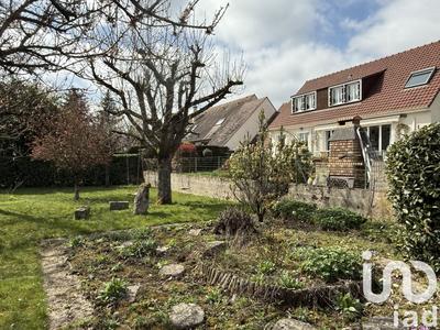 Maison - 150 m² - 8 pièces