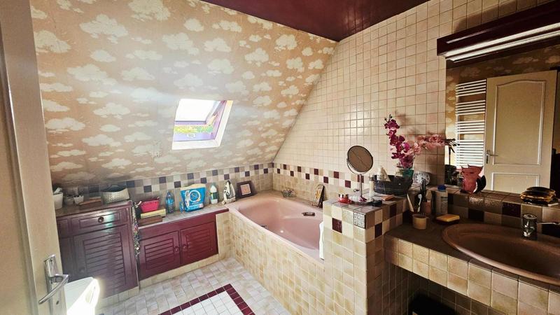 Pavillon - 101 m² - 5 pièces