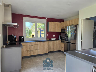 Maison - 175 m² - 6 pièces