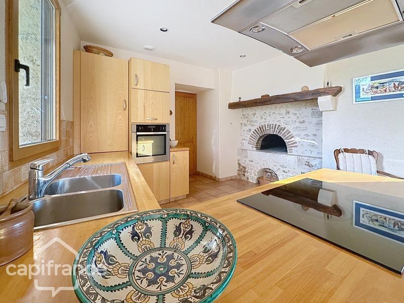 Maison - 291 m² - 12 pièces