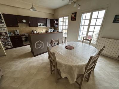 Maison - 120 m² - 4 pièces