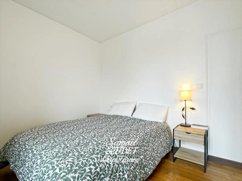 Maison - 230 m² - 7 pièces