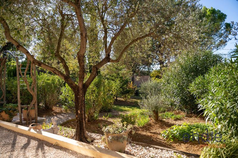 Maison - 188 m² - 6 pièces