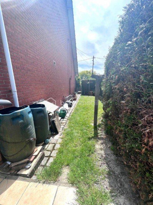 Maison traditionnelle - 212 m² - 6 pièces