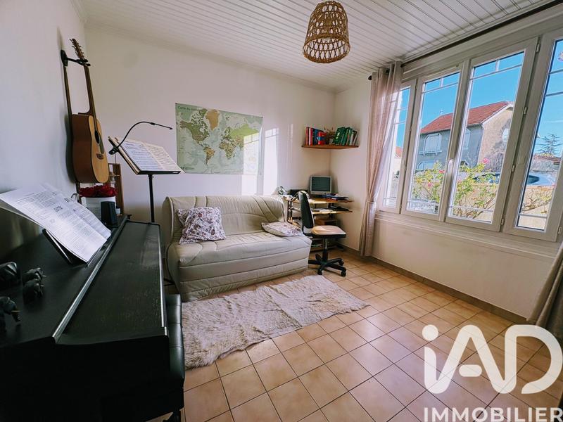 Maison - 85 m² - 5 pièces