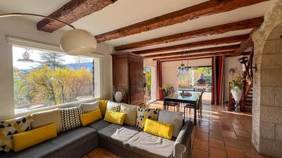 Maison - 121 m² - 5 pièces