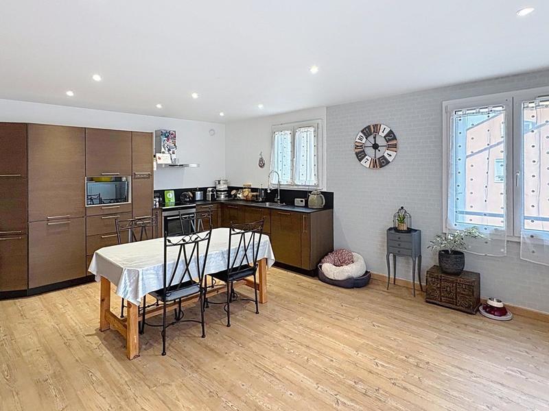 Appartement - 70 m² - 3 pièces