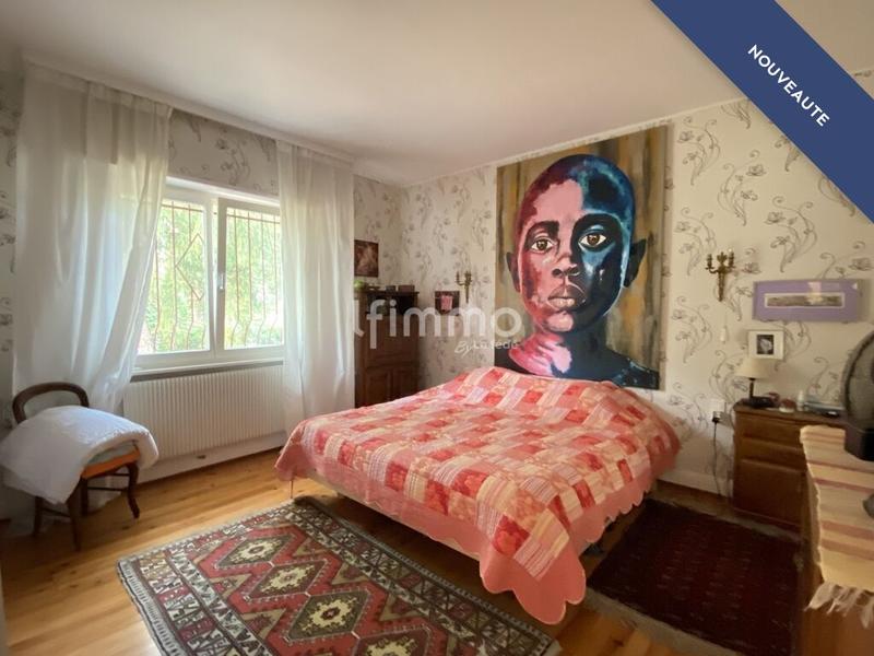 Maison d'architecte - 101 m² - 4 pièces