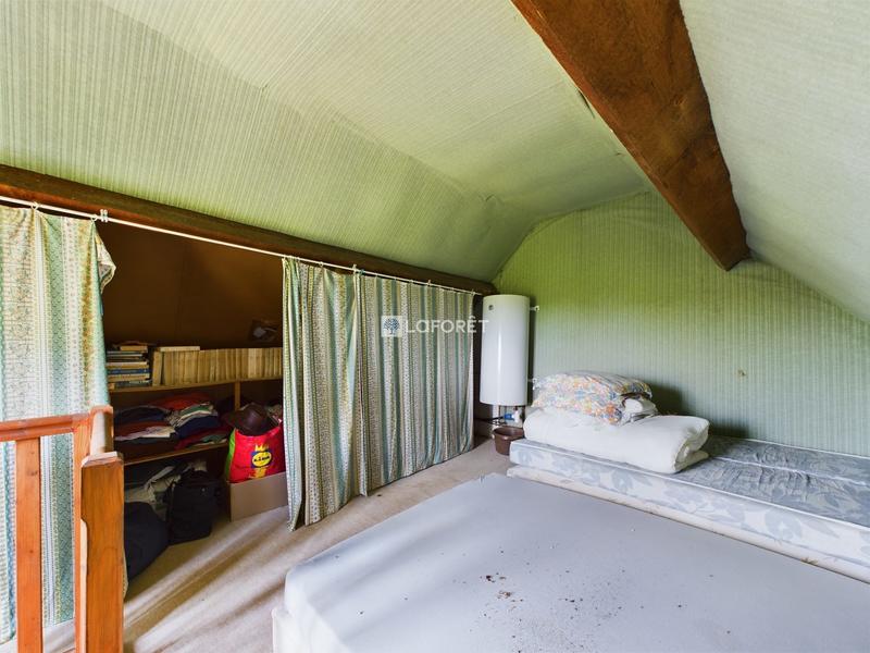 Maison - 225 m² - 10 pièces