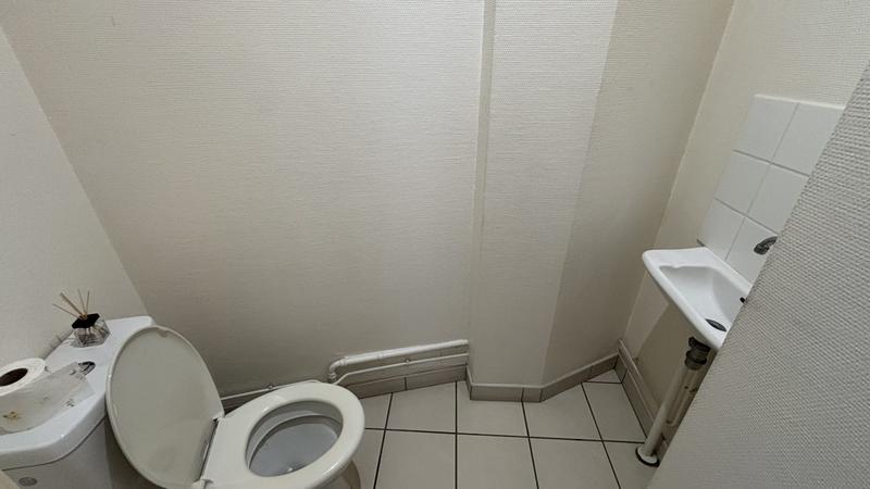 Local d'activités - 19 m²