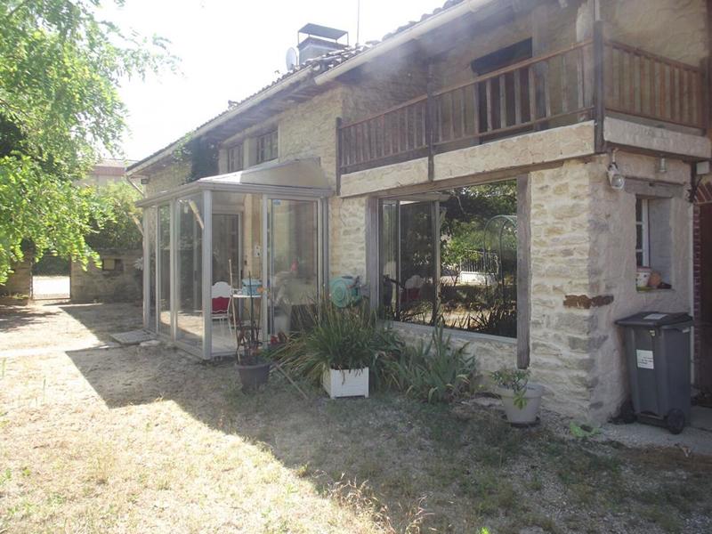 Maison - 191 m² - 8 pièces