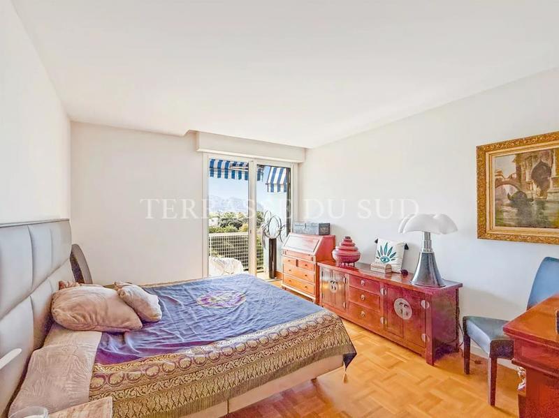 Appartement - 118 m² - 4 pièces