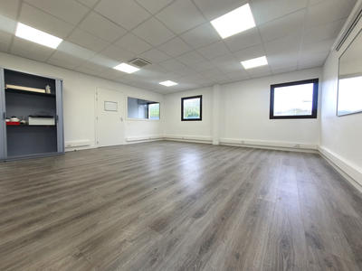 Bureau - 105 m²