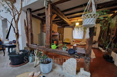 Maison - 243 m² - 10 pièces