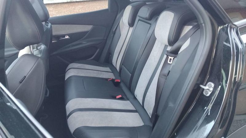 Peugeot 3008 II 1.6 Hybrid4 300 Awd Eat8 Gt