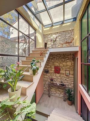 Maison - 235 m² - 7 pièces