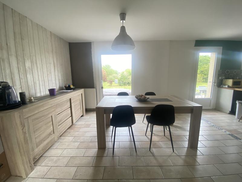 Maison - 90 m² - 4 pièces