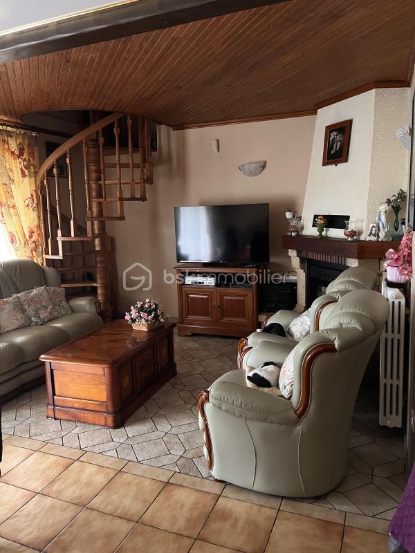 Maison - 115 m² - 4 pièces