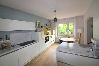 Maison - 102 m² - 6 pièces