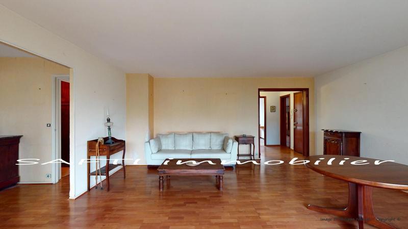 Appartement - 108 m² - 5 pièces