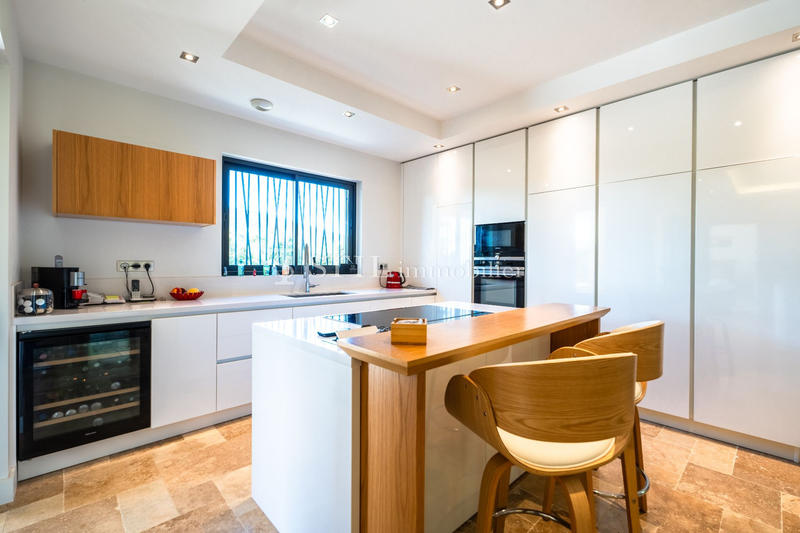 Villa - 157 m² - 5 pièces