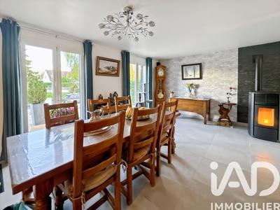 Maison - 135 m² - 6 pièces