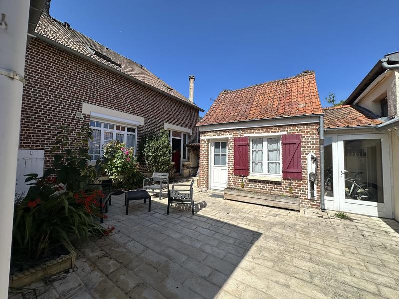 Maison ancienne - 231 m² - 9 pièces