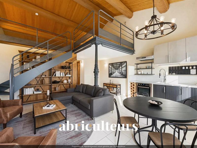 Maison - 345 m² - 11 pièces