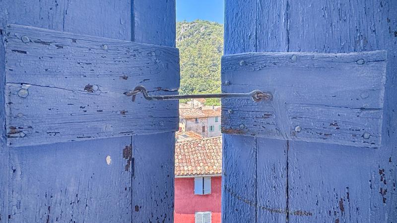 Maison - 90 m² - 6 pièces