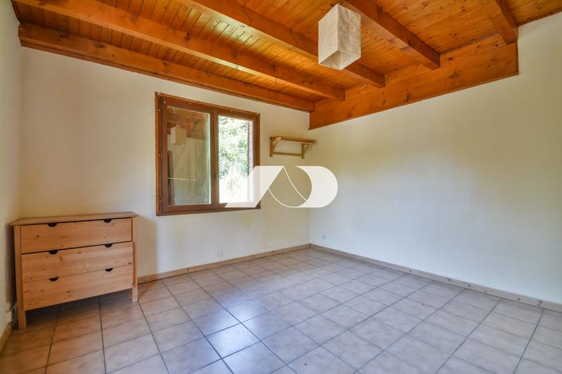 Châlet - 155 m² - 8 pièces