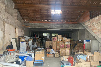 Parking / Garage - 120 m²