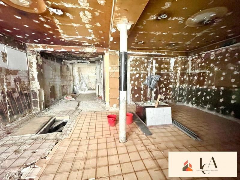 Local commercial - 93 m²