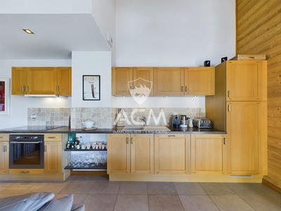 Appartement - 83 m² - 4 pièces